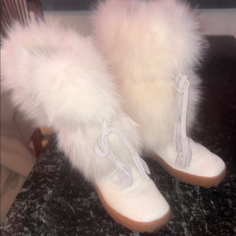 PAJAR Regina Anna White Fur Boots